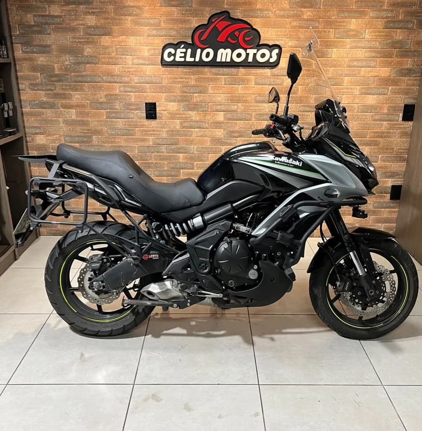 VERSYS 650CC  PRETA 2019/2019