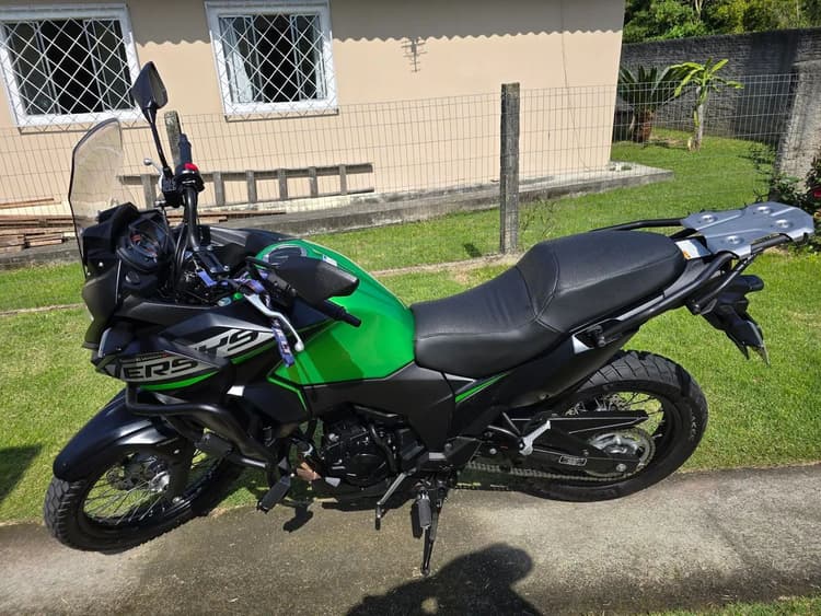 Versys X 300 2025