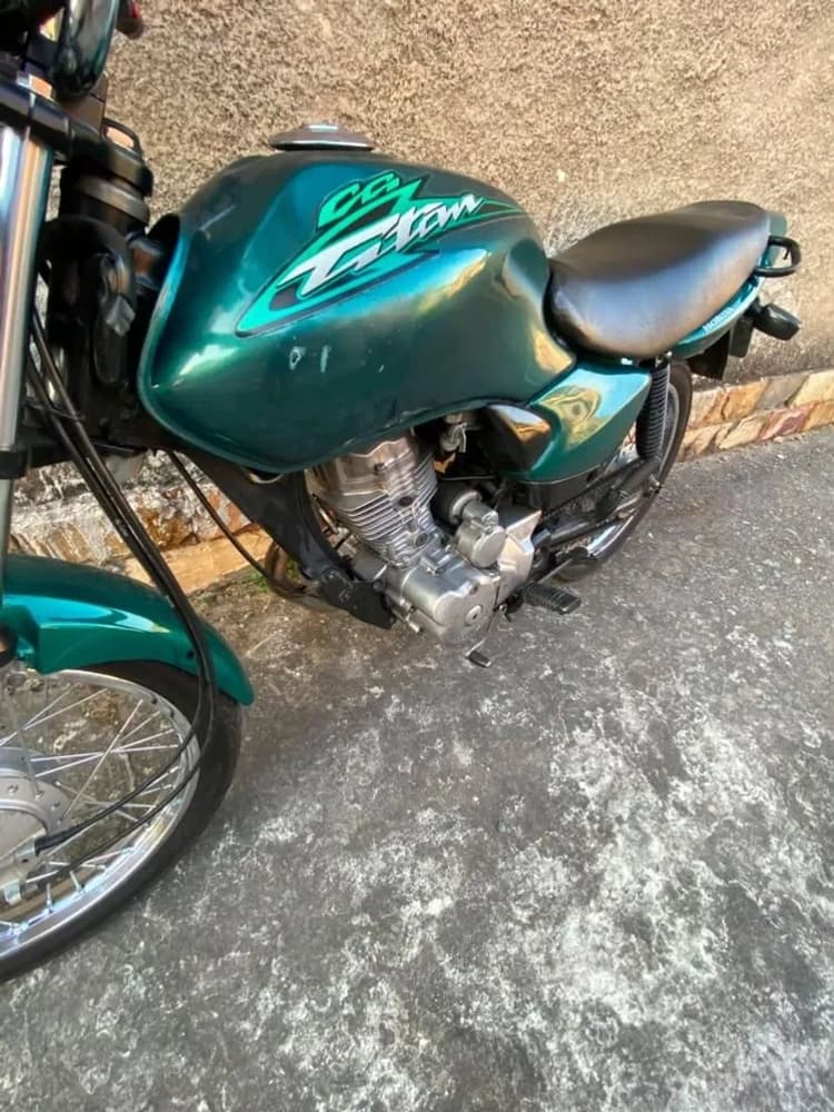 Titan 125 completa 