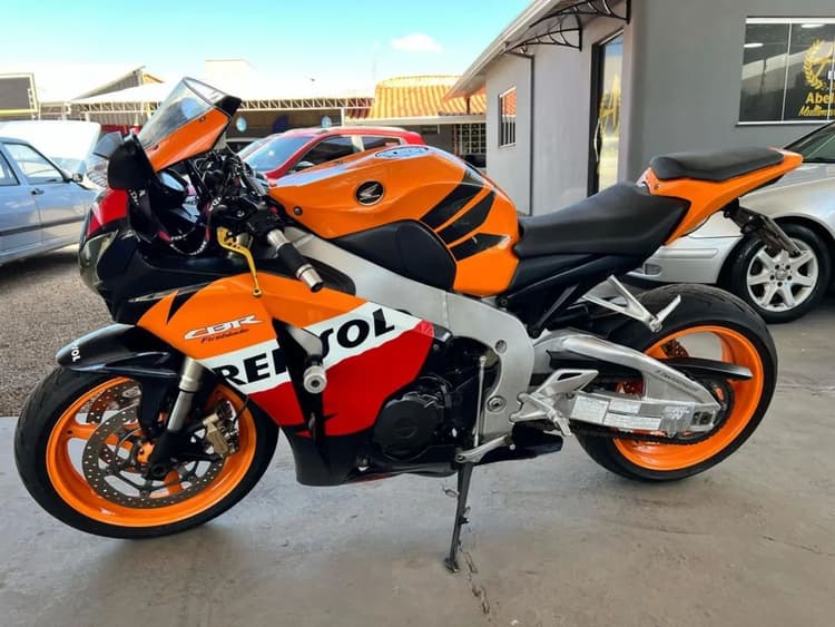CBR 1000 RR Fireblade