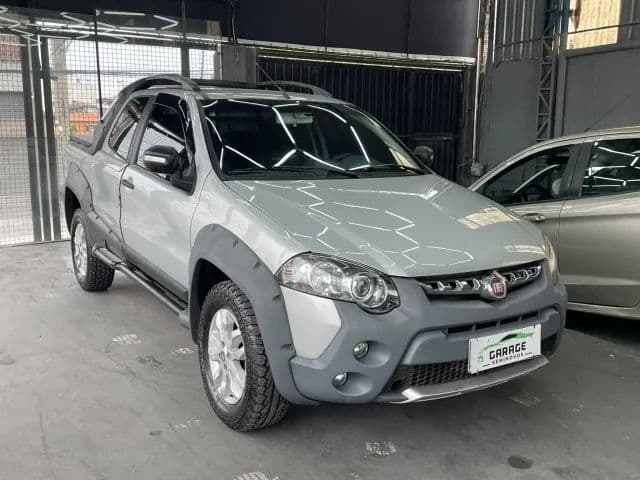 Fiat Strada Adventure1.8/ 1.8 Locker Flex CD 2013