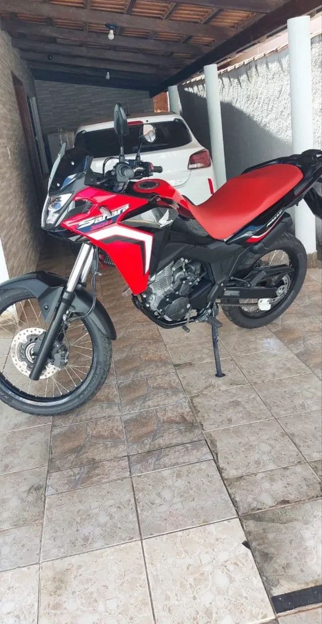 Sahara 300 