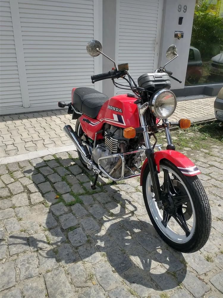 Moto inteira 