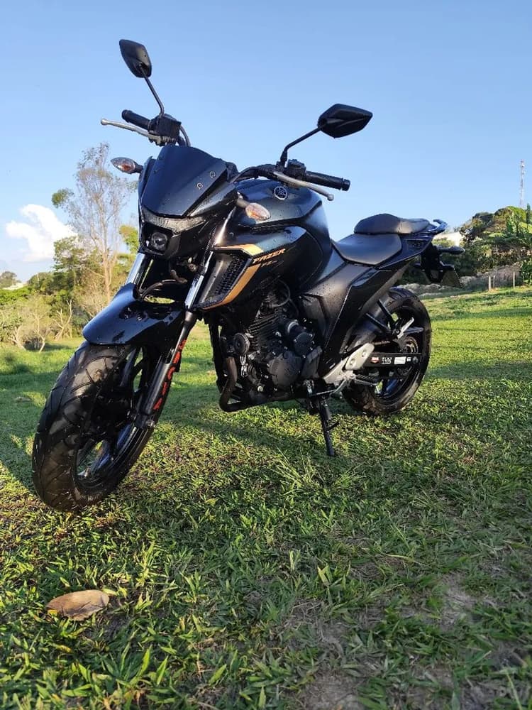 Fazer 250