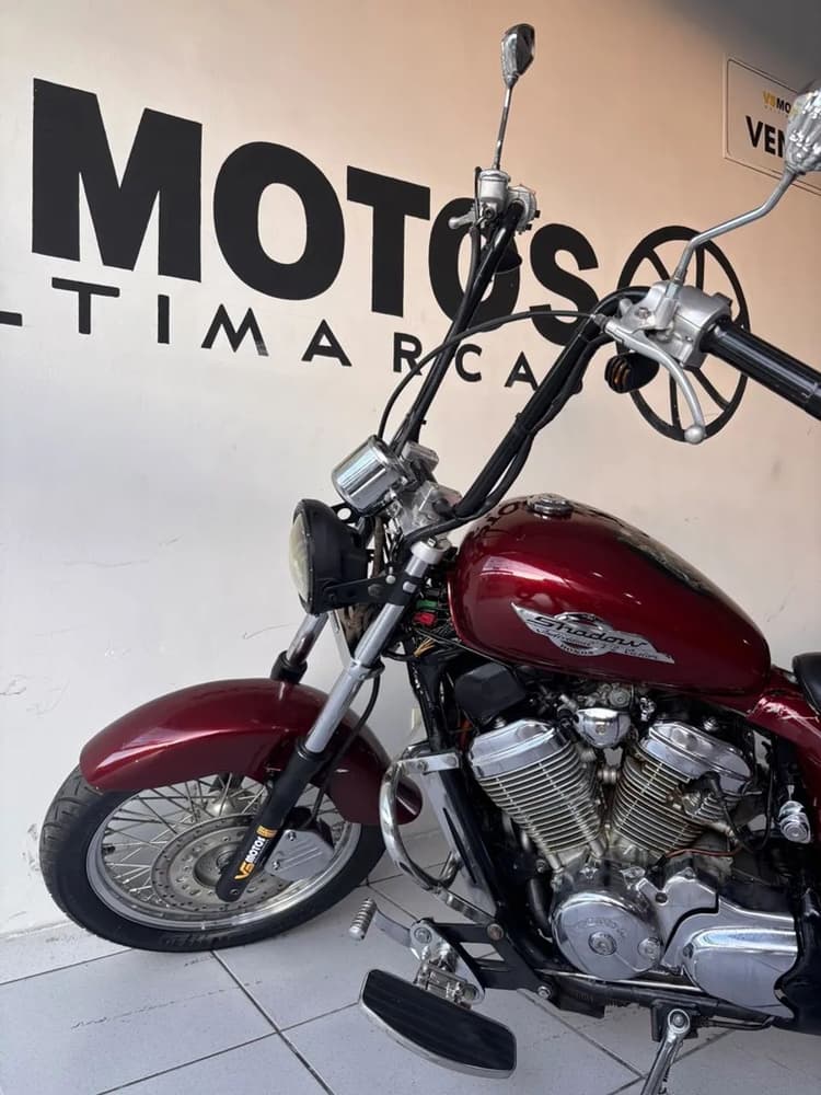 SHADOW 600 CC ANO 2001