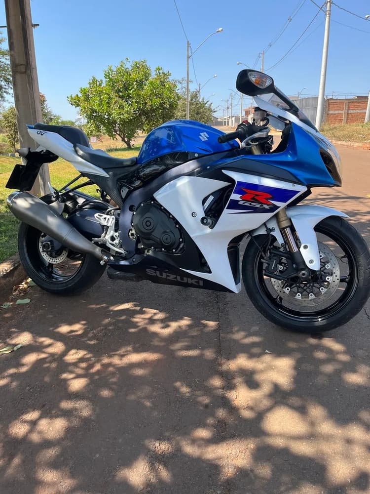 Suzuki SRAD 1000 