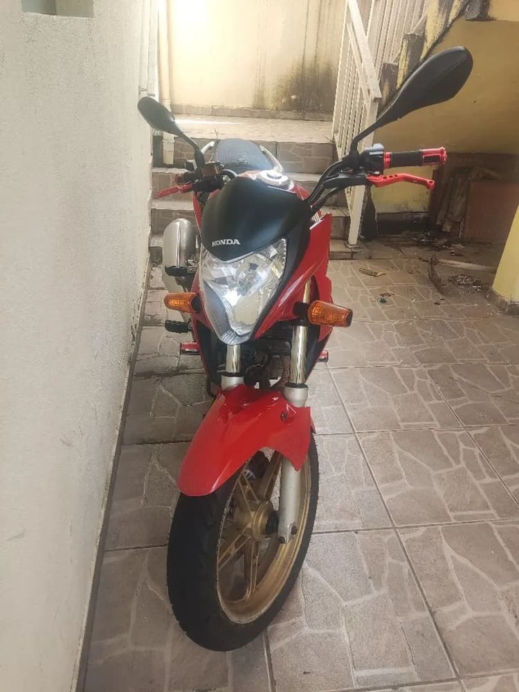 Moto CB 