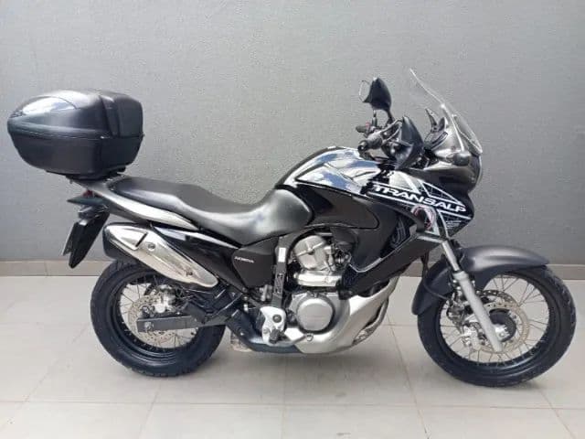 XL TRANSZALP 700cc ABS