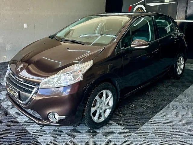 Peugeot 208 Active/active Pack 1.5 Flex 8V 5P 2014