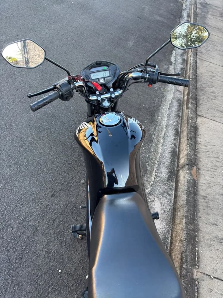 Vendo CG 150 2015