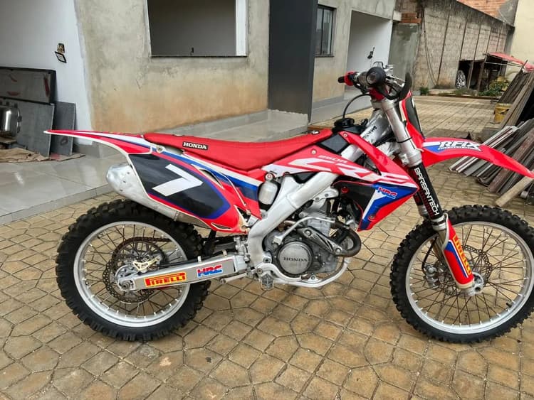 CRF 250 R importada 
