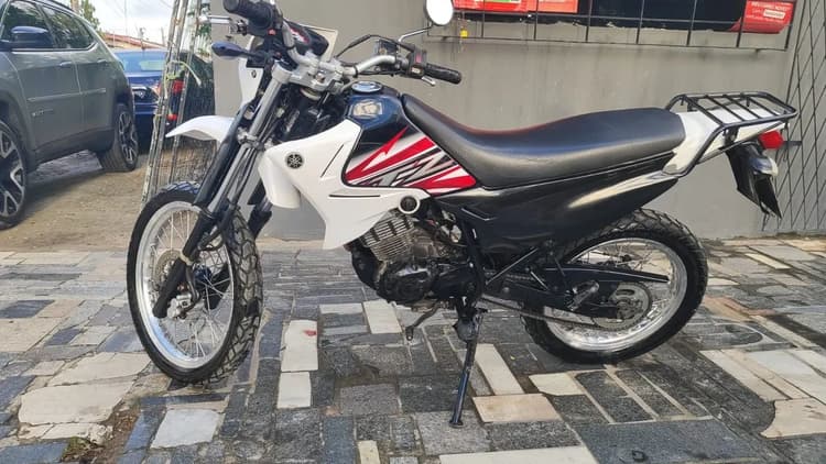 Xtz 125 2015 com partida 