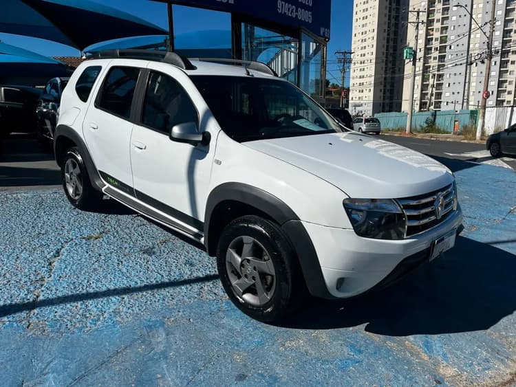 Renault Duster Dynamique 2.0 Hi-flex 16V Mec. 2014