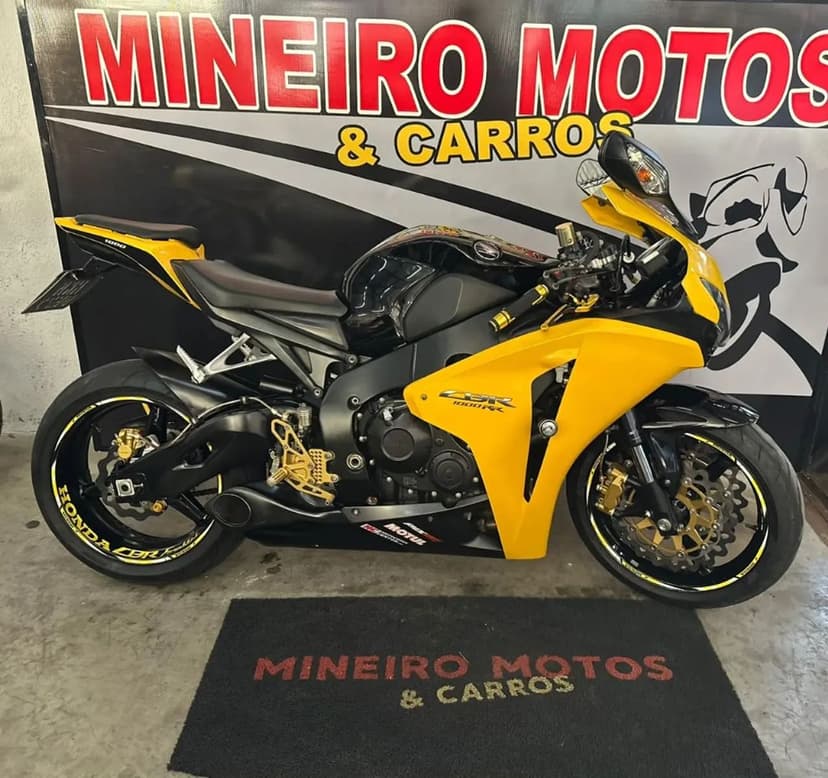 CBR 1000 RR 