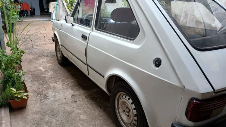 Fiat 147 C/ CL 1983