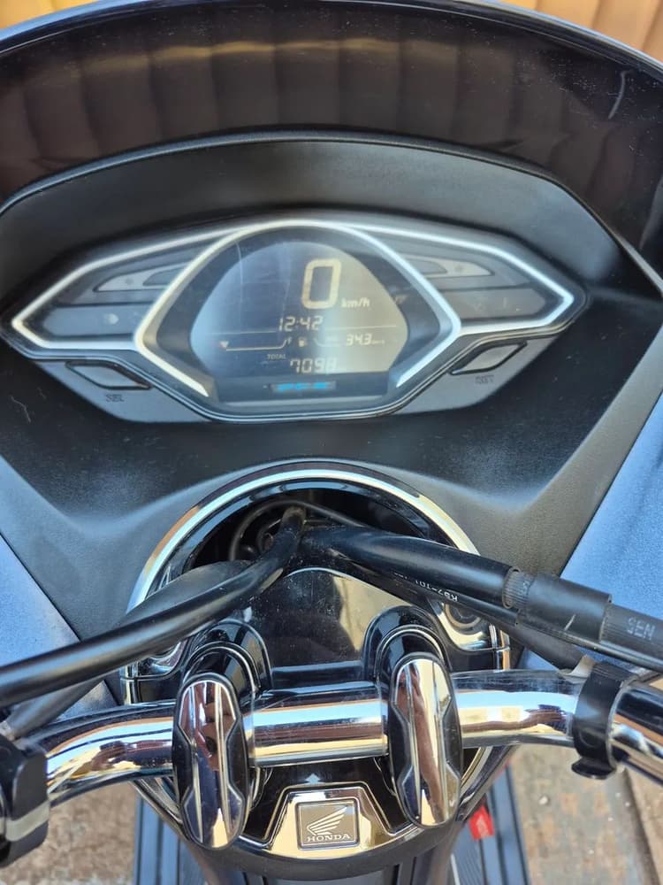 Honda PCX 150 DLX
