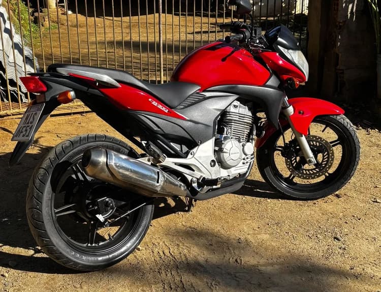 CB 300R 