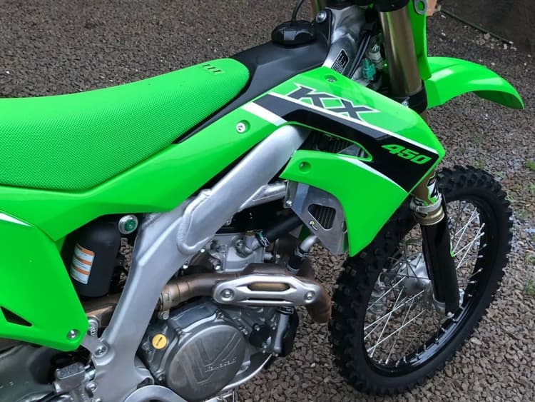 Vendo Kawasaki kx450f 