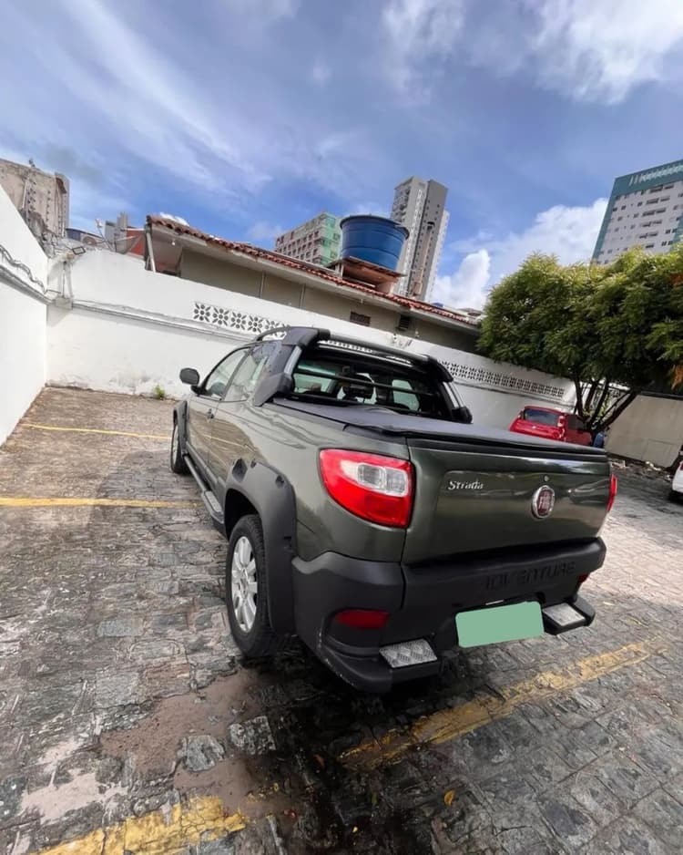 Fiat Strada Adv.1.8 16V Dualogic Flex CD 2015