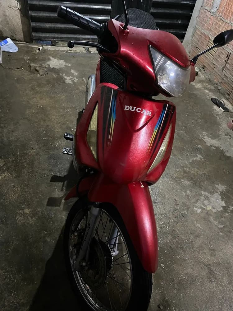 Vendo moto Sousa 
