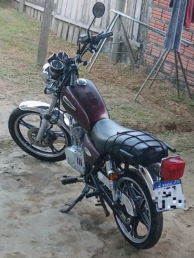 Vendo essa intruder bem conservada 
