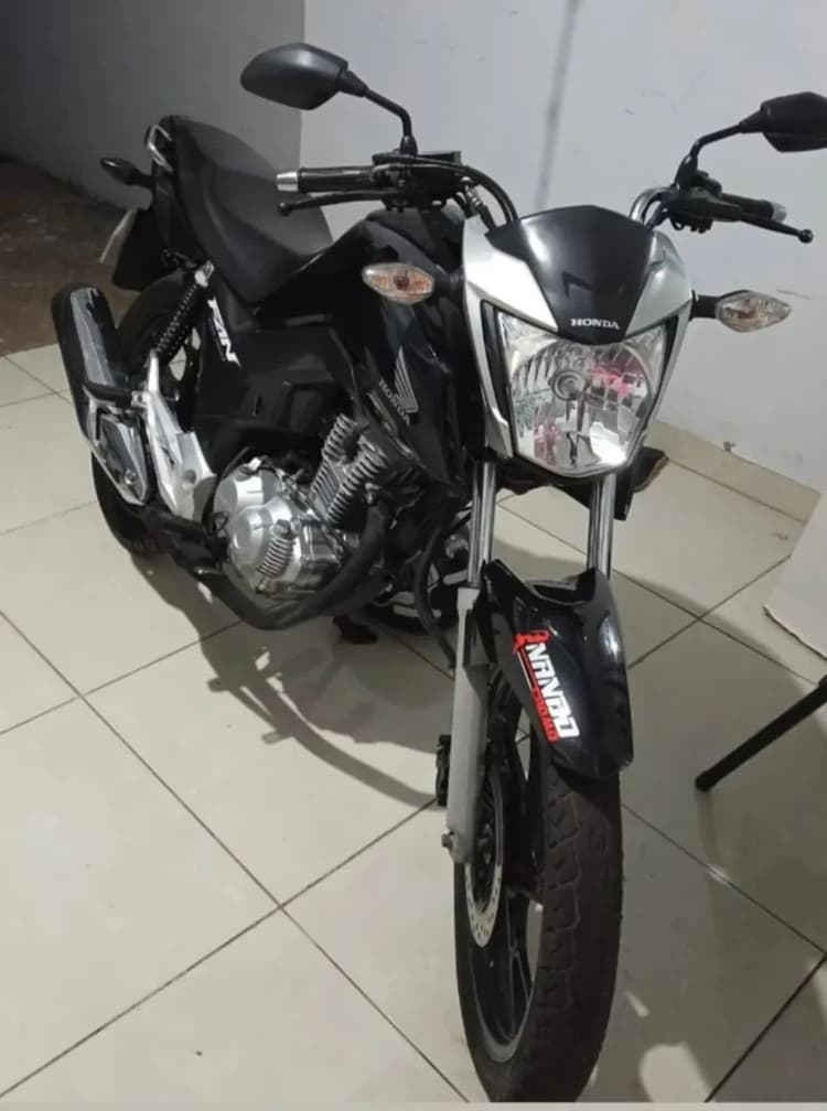 Moto 160 fan preta 