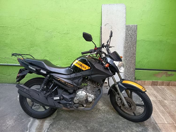Vendo moto 