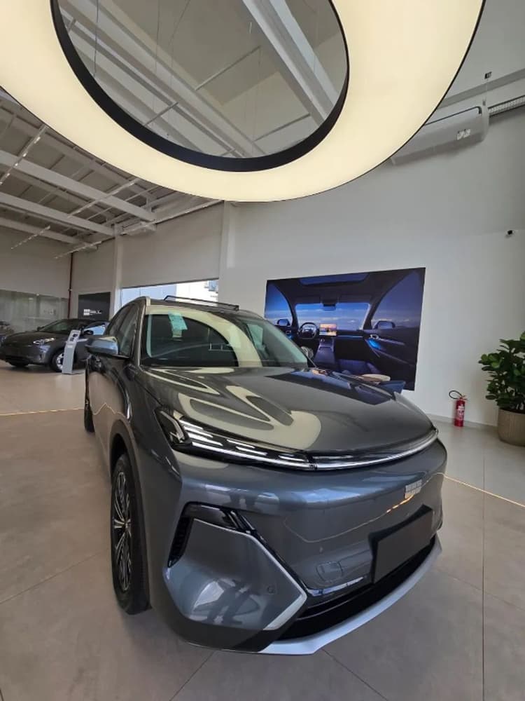 Geely EX5 EM-i Max 2026