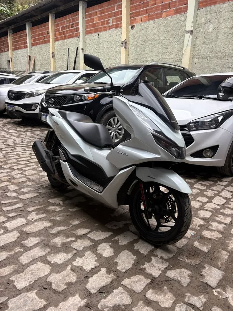 Pcx 2024 - Impecável 
