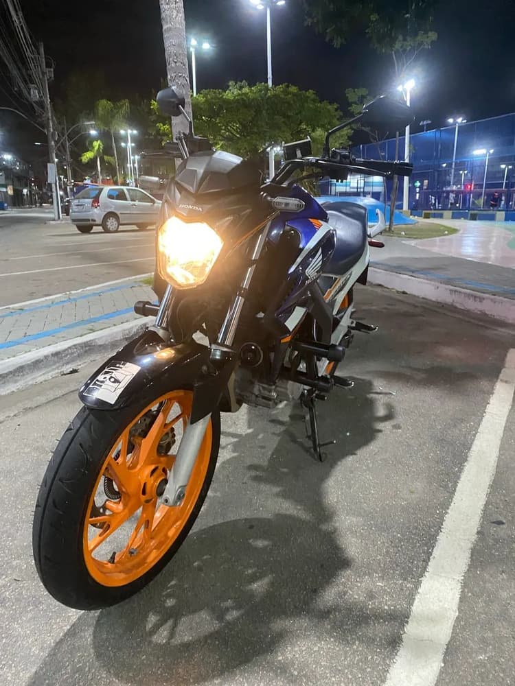 CB TWISTER 250 