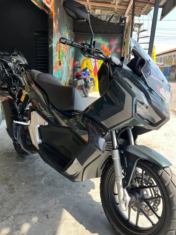 Vendo ADV 150 2024 