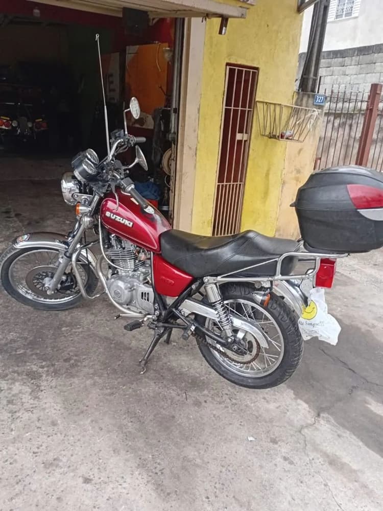 Intruder 250 ótimo estado 