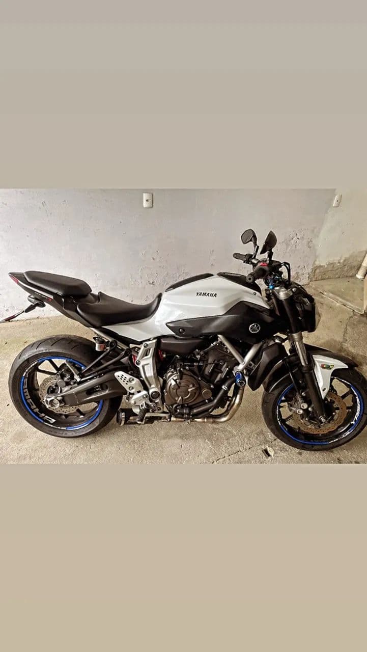 MT07 2016