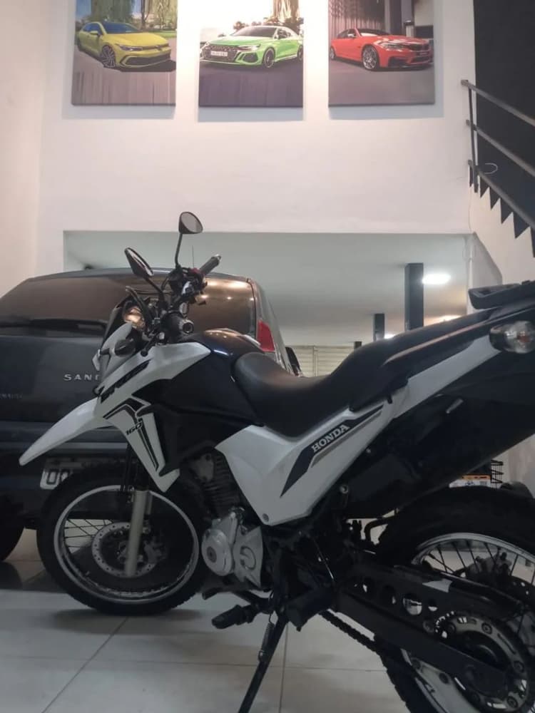 Honda bros 160  2023 