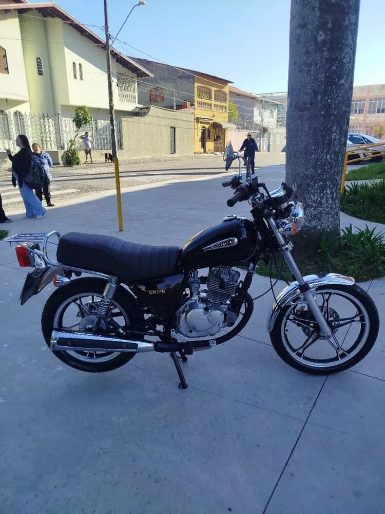 Intruder 125