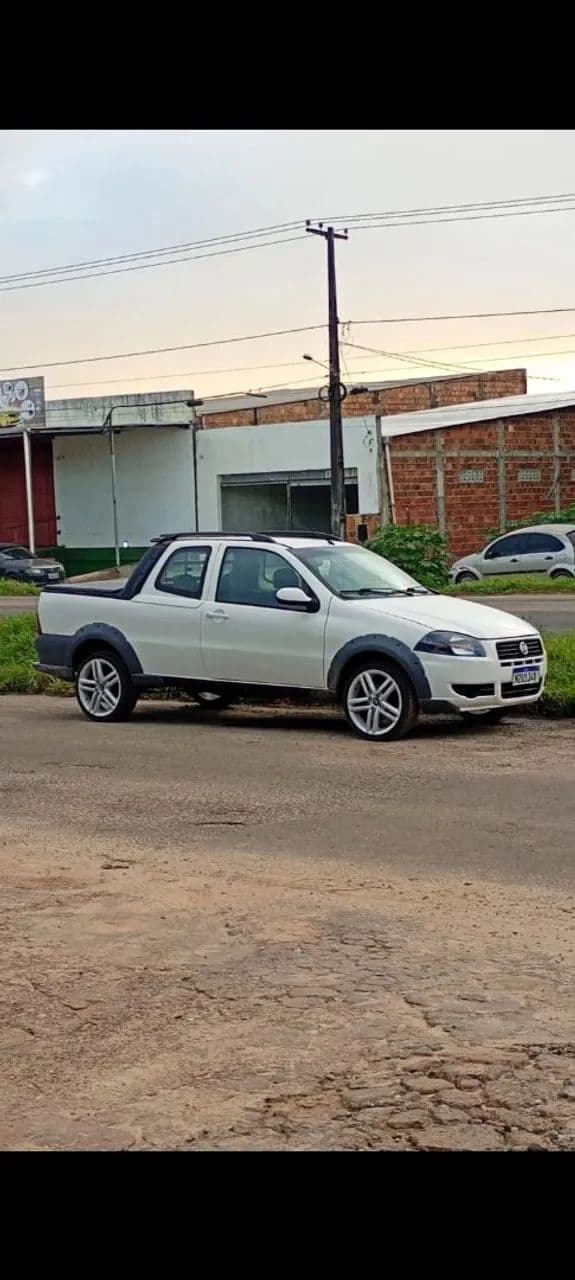 Fiat Strada Working 1.4 MPI Fire Flex 8V CD 2012