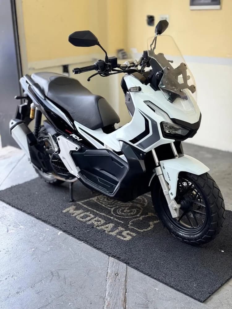 Honda adv 150 abs scooter 