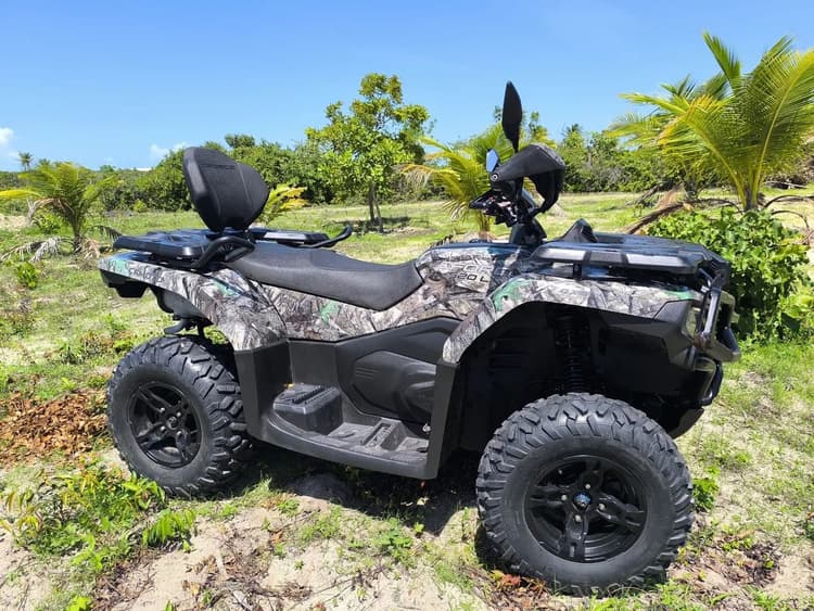 Quadriciclo Cforce 520L