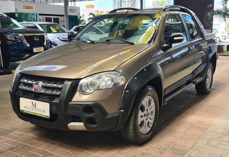 Fiat Strada Adventure1.8/ 1.8 Locker Flex CD 2011