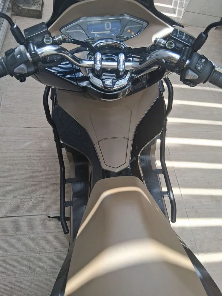 PCX DLX 160 ABS