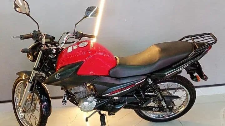 Vende se Yamaha factor 