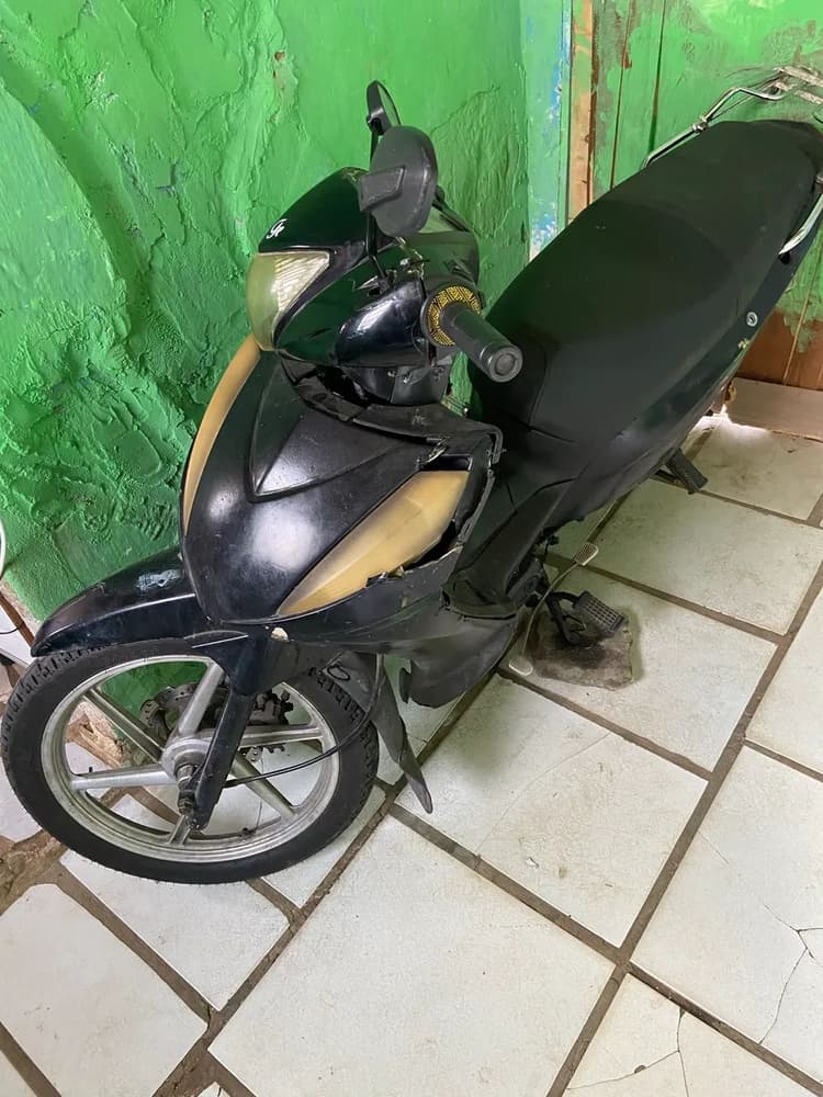 Jet 50cc funcionando troco em bicicleta e volta do interessado 
