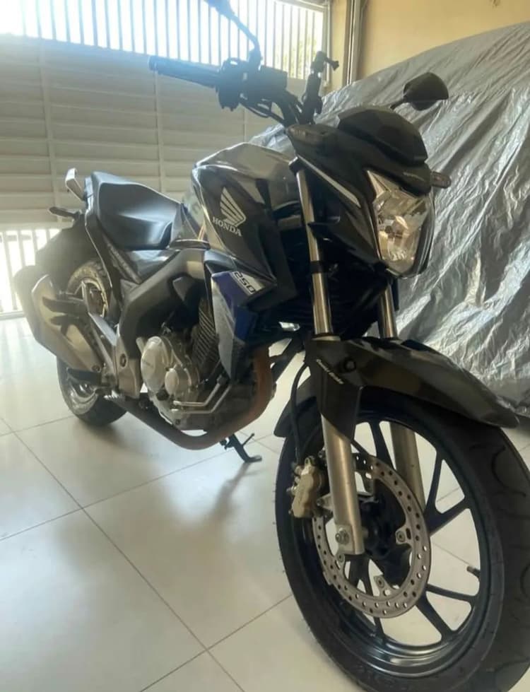 CB Twister 250