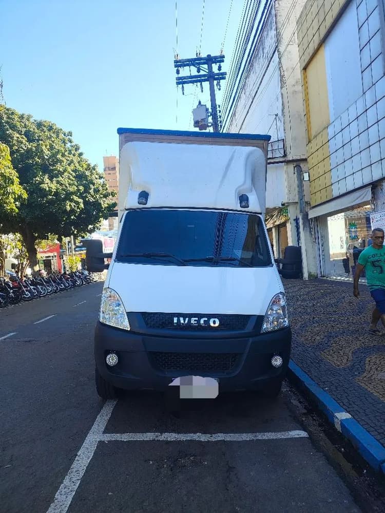 Iveco Daily Chassi 35s14 2P (e5) 2014