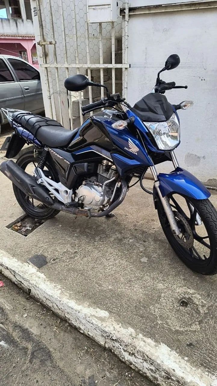 Vendo cg 150 2012