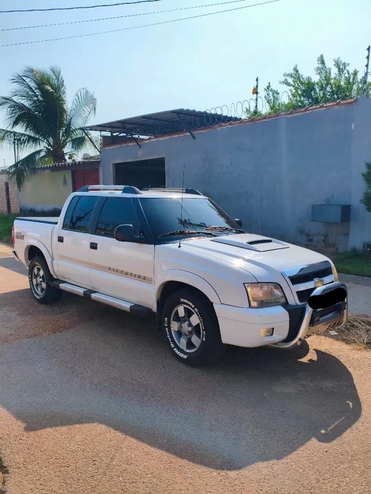 Chevrolet S10 Pick-up Exec. 2.8 4X4 CD TB Int.dies 2011