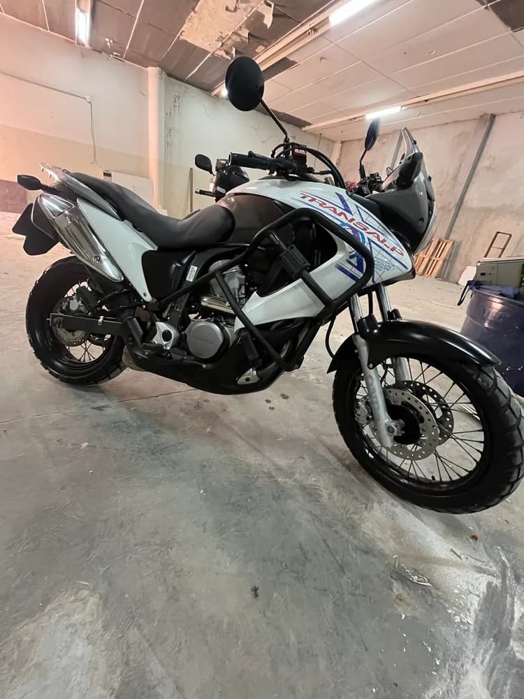 Transalp 700