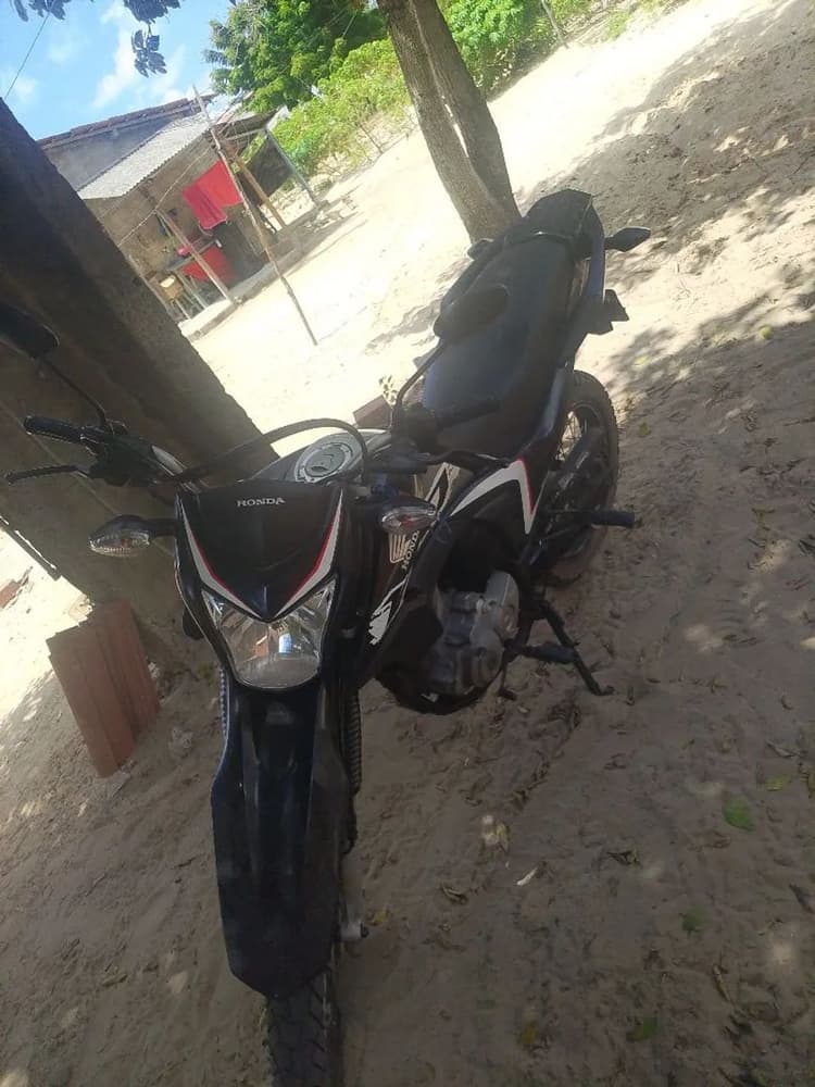 Bros 160
