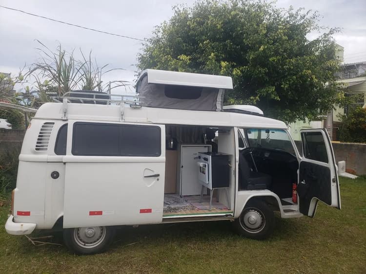Volkswagen Kombi Standard 1.4 MI Total Flex 8V 2011