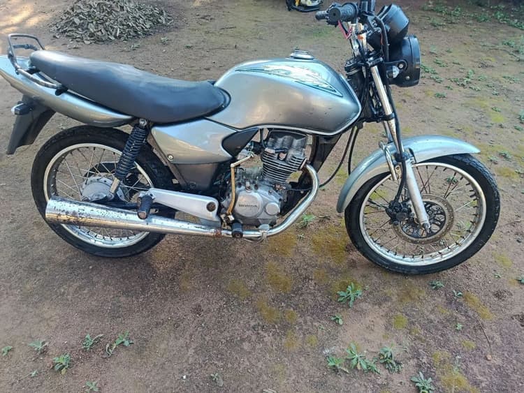 Titan 125 2001